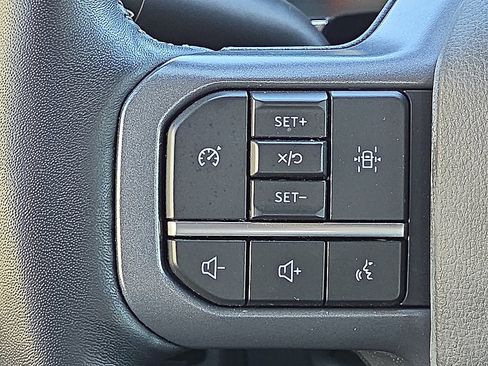 Used 2023 Ford F150 Lariat w/ Trailer Tow Package image 21