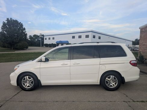 Used 2006 Honda Odyssey EX-L image 8