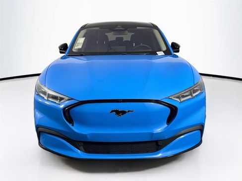 Used 2023 Ford Mustang Mach-E Premium RWD image 9