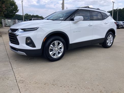 Used 2021 Chevrolet Blazer LT AWD/4WD image 4