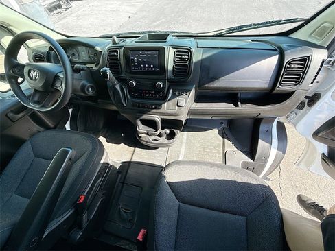 Used 2022 RAM ProMaster 2500 image 31