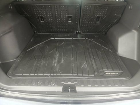 Used 2021 Chevrolet Equinox LT w/ LPO, Floor Liner Package FWD image 16