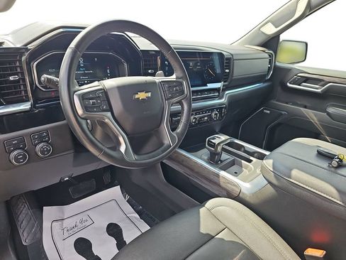 Used 2023 Chevrolet Silverado 1500 LTZ w/ LTZ Premium Package AWD/4WD image 16