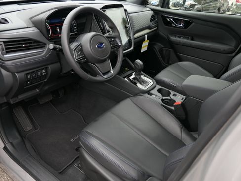 Certified 2025 Subaru Forester Limited w/ Popular Package image 10