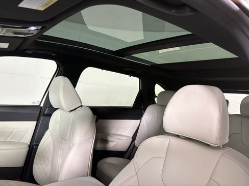 New 2026 Kia Sorento SX Prestige AWD/4WD image 19