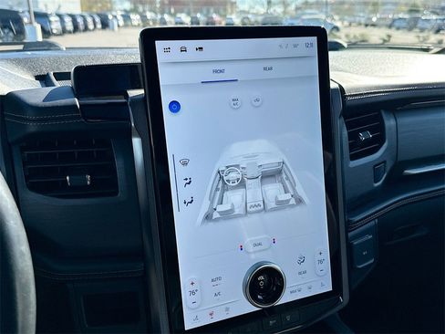 Used 2023 Ford Expedition Max Platinum image 14