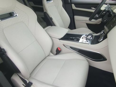 New 2025 Jaguar F-PACE R-Dynamic S AWD/4WD image 5