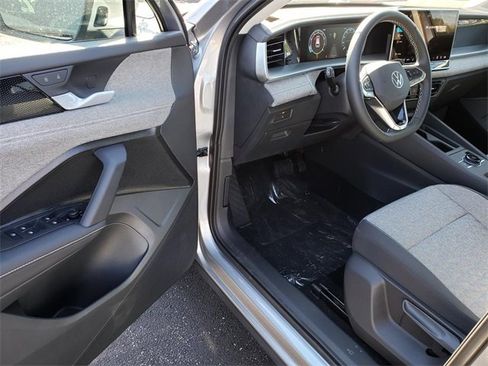 New 2025 Volkswagen Tiguan S image 6