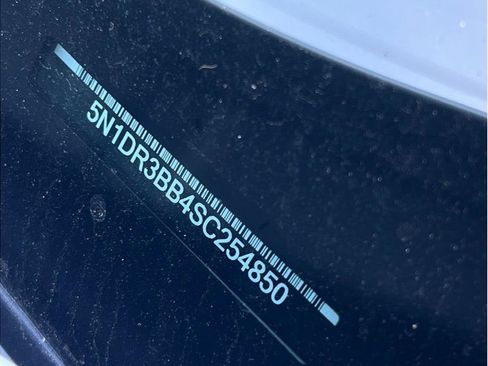 New 2025 Nissan Pathfinder SV w/ SV Premium Package image 24