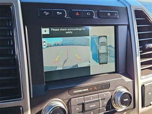 Used 2018 Ford F150 Lariat w/ Equipment Group 502A Luxury image 19