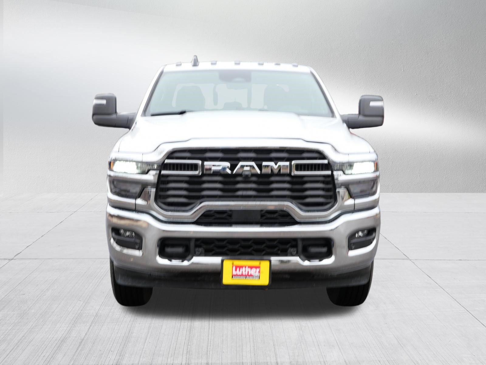 Used 2026 RAM 3500 Tradesman AWD/4WD image 2