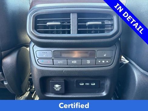 Certified 2025 Honda Pilot Elite image 18