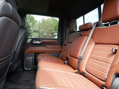 New 2026 GMC Sierra 3500 Denali Ultimate AWD/4WD image 5