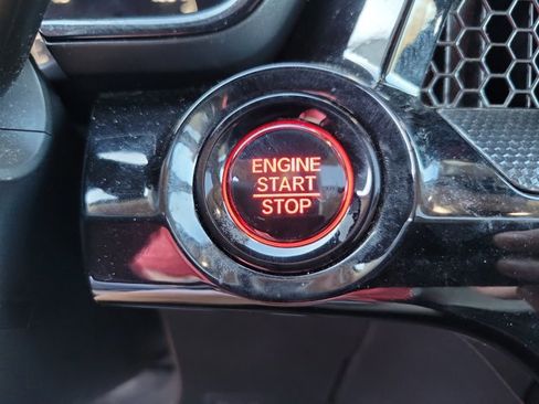 Used 2025 Honda CR-V EX-L image 17