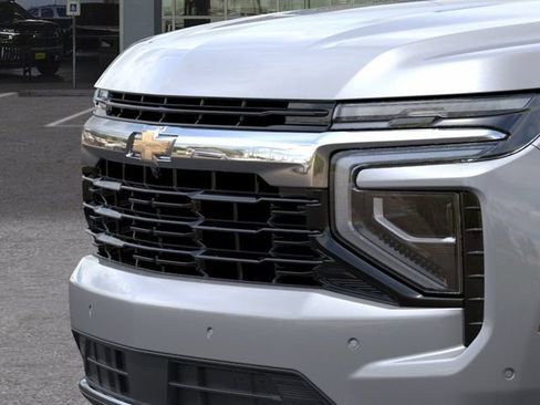 New 2026 Chevrolet Suburban LS RWD image 13