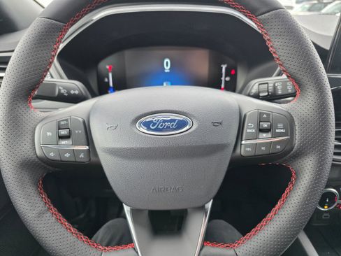 New 2026 Ford Escape ST-Line w/ Cold Weather Package AWD/4WD image 21