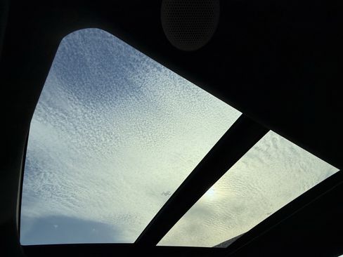 Used 2021 Ford F150 Platinum w/ Equipment Group 701A High image 31