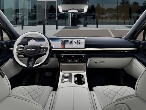 New 2025 Genesis GV80 3.5T Prestige image 11