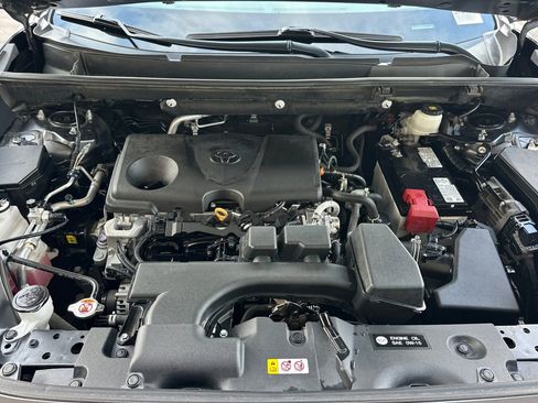 Used 2023 Toyota RAV4 XLE Premium image 25