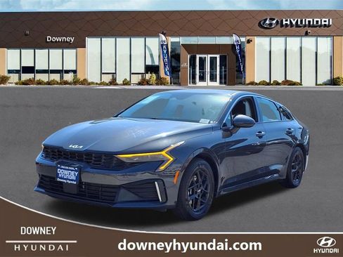 Used 2025 Kia K5 LXS FWD image 1