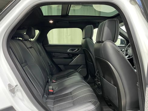 Used 2018 Land Rover Range Rover Velar R-Dynamic HSE AWD/4WD image 30
