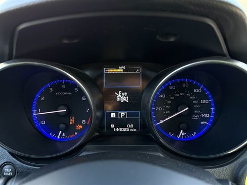 Used 2017 Subaru Outback 2.5i Limited AWD/4WD image 65