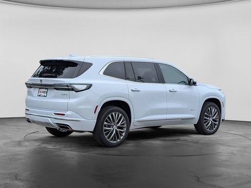 New 2026 Buick Enclave Avenir w/ Super Cruise Package AWD/4WD image 17