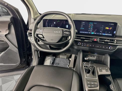 Certified 2026 Kia Sportage SX FWD image 25