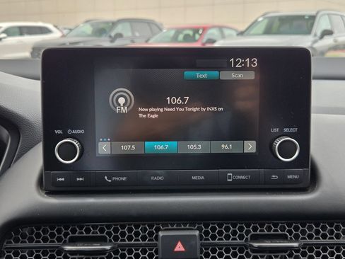 Used 2025 Honda HR-V Sport image 17