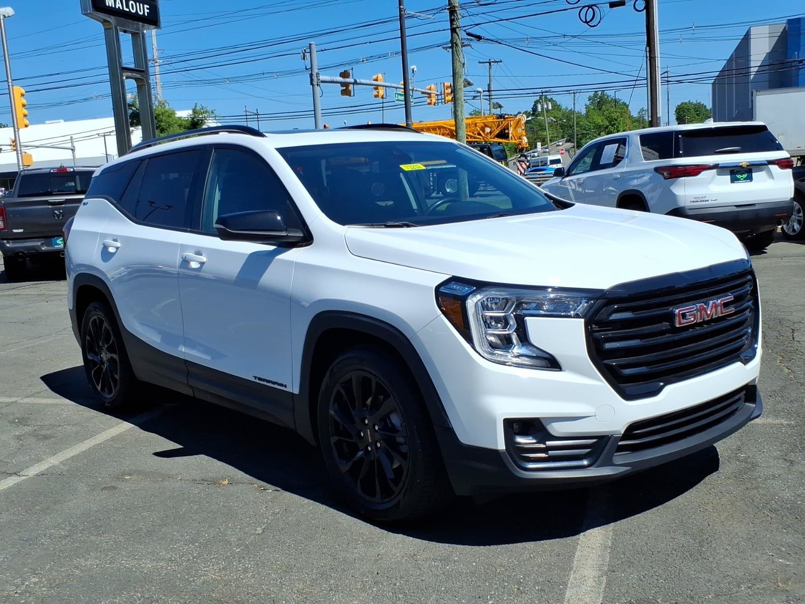 Certified 2023 GMC Terrain SLT w/ Elevation Edition FWD image 1