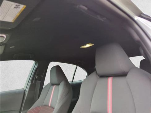 Used 2024 Toyota Corolla SE image 16