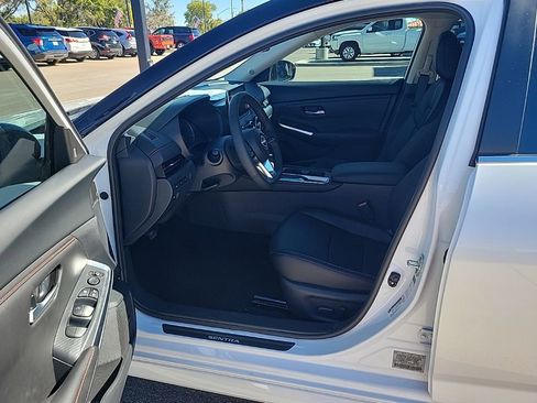 New 2025 Nissan Sentra SR w/ SR Premium Package image 10