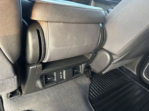 Used 2024 Chevrolet Silverado 1500 LT AWD/4WD image 16