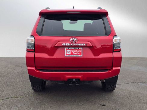 Used 2024 Toyota 4Runner SR5 Premium image 5