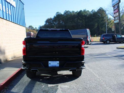 Used 2019 Chevrolet Silverado 1500 Custom Trail Boss w/ Custom Convenience Package image 5