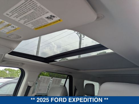 Certified 2025 Ford Expedition Active RWD image 27