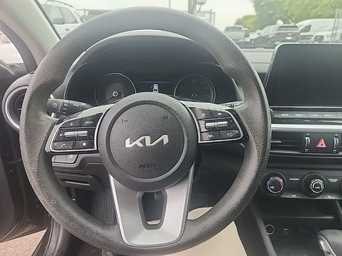 Certified 2023 Kia Forte LXS FWD image 21