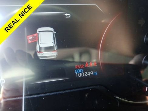 Used 2023 Toyota RAV4 LE AWD/4WD image 20