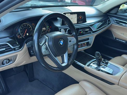 Used 2017 BMW 750i 750i image 12