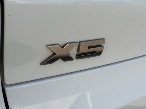 Used 2021 BMW X5 M50i w/ Executive Package image 7