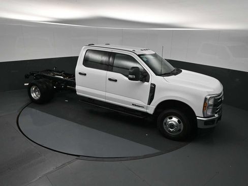 New 2026 Ford F350 XLT AWD/4WD image 18