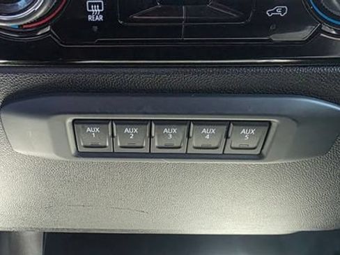 Used 2024 Chevrolet Silverado 3500 LT w/ Convenience Package AWD/4WD image 22