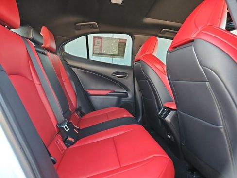 Used 2019 Lexus UX 250h F Sport w/ F Sport Premium Package AWD/4WD image 21