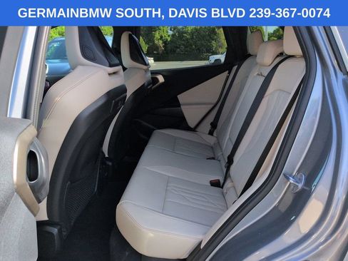 Used 2025 BMW X3 xDrive30i w/ Premium Package AWD/4WD image 16