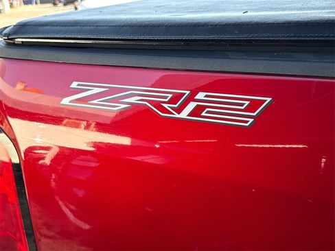 Used 2021 Chevrolet Colorado ZR2 image 6