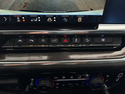 New 2026 Chevrolet Silverado 1500 LTZ w/ Technology Package AWD/4WD image 27