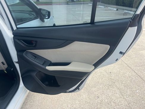 Used 2019 Subaru Impreza 2.0i AWD/4WD image 17