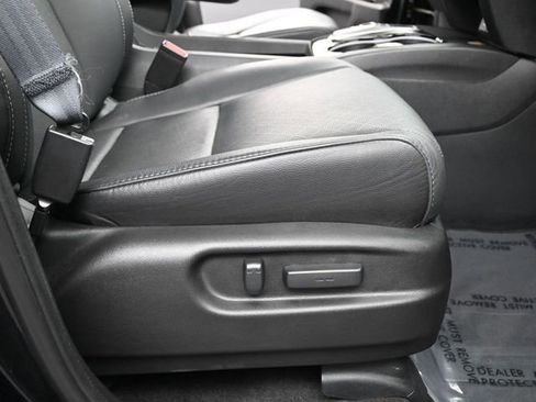 Used 2022 Honda Passport Elite image 14