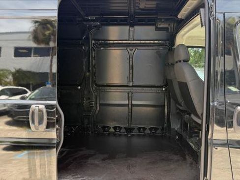 Used 2023 RAM ProMaster 2500 FWD image 17