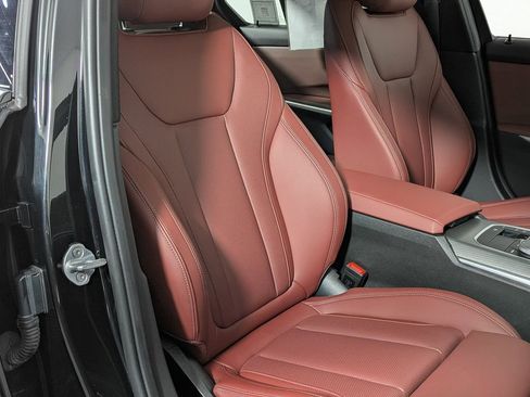 Certified 2022 BMW 330i xDrive Sedan w/ M Sport Package image 35